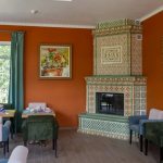 Cladding the fireplace with tiles